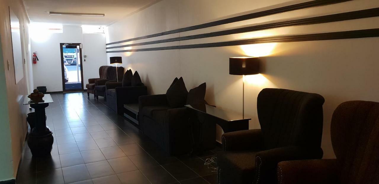 Hotel Vm Truck Stop - Shell Estcourt Exteriér fotografie