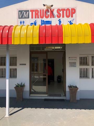 Hotel Vm Truck Stop - Shell Estcourt Exteriér fotografie